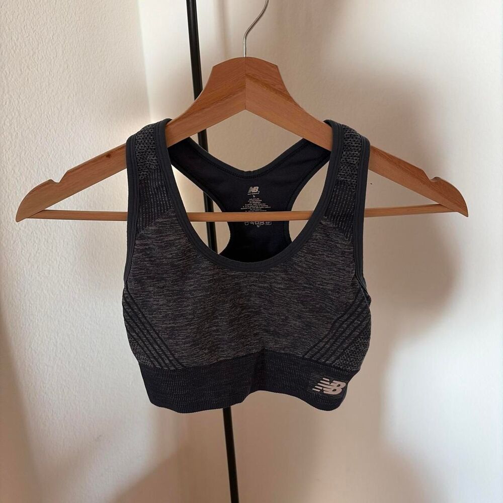 New Balance Women’s Racerback Sports Bra Size Small Black Heather